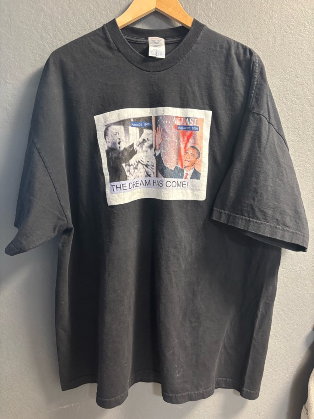 Iconic THE DREAM HAS COME!" T-shirt Obama 2008 men’s 3xl